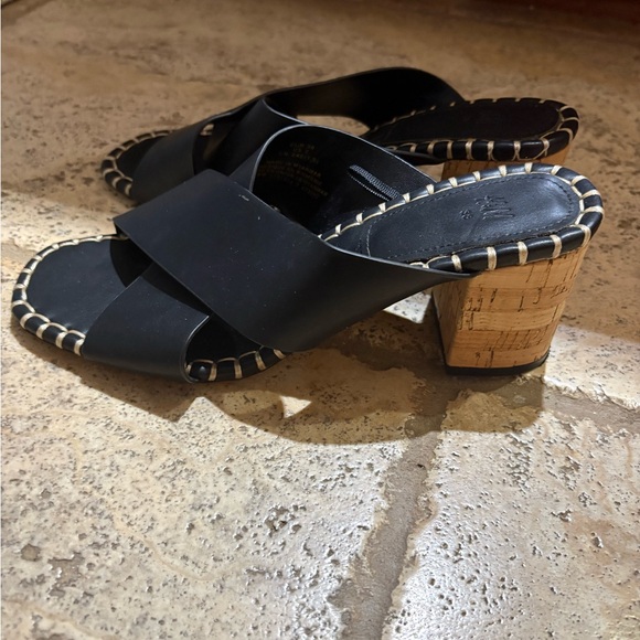 H&M Black Crisscross Sandals - Picture 3 of 4